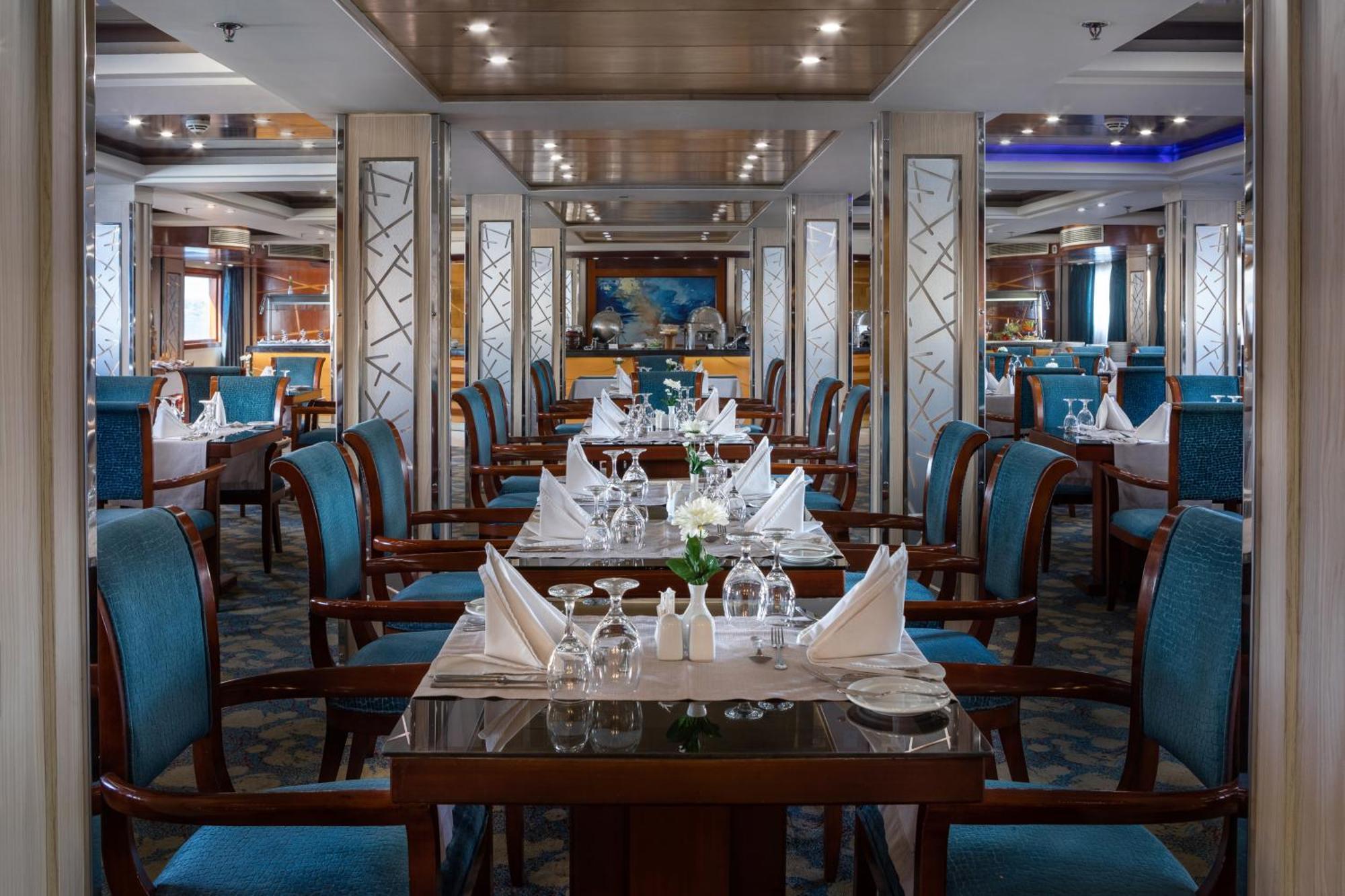 M/S Esmeralda Nile Cruise - 4 Or 7 Nights From Luxor Each Monday And 03 Nights From Aswan Each Friday المظهر الخارجي الصورة
